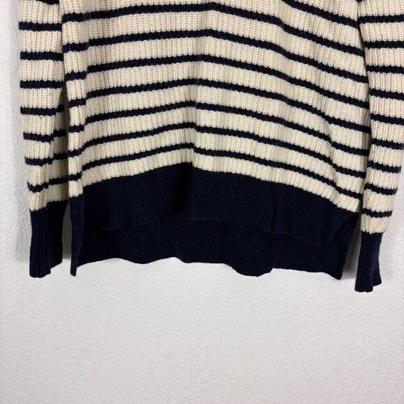 J. Crew Wool Cream & Navy Blue Striped Turtleneck Pullover Sweater Size M - Picture 4 of 11